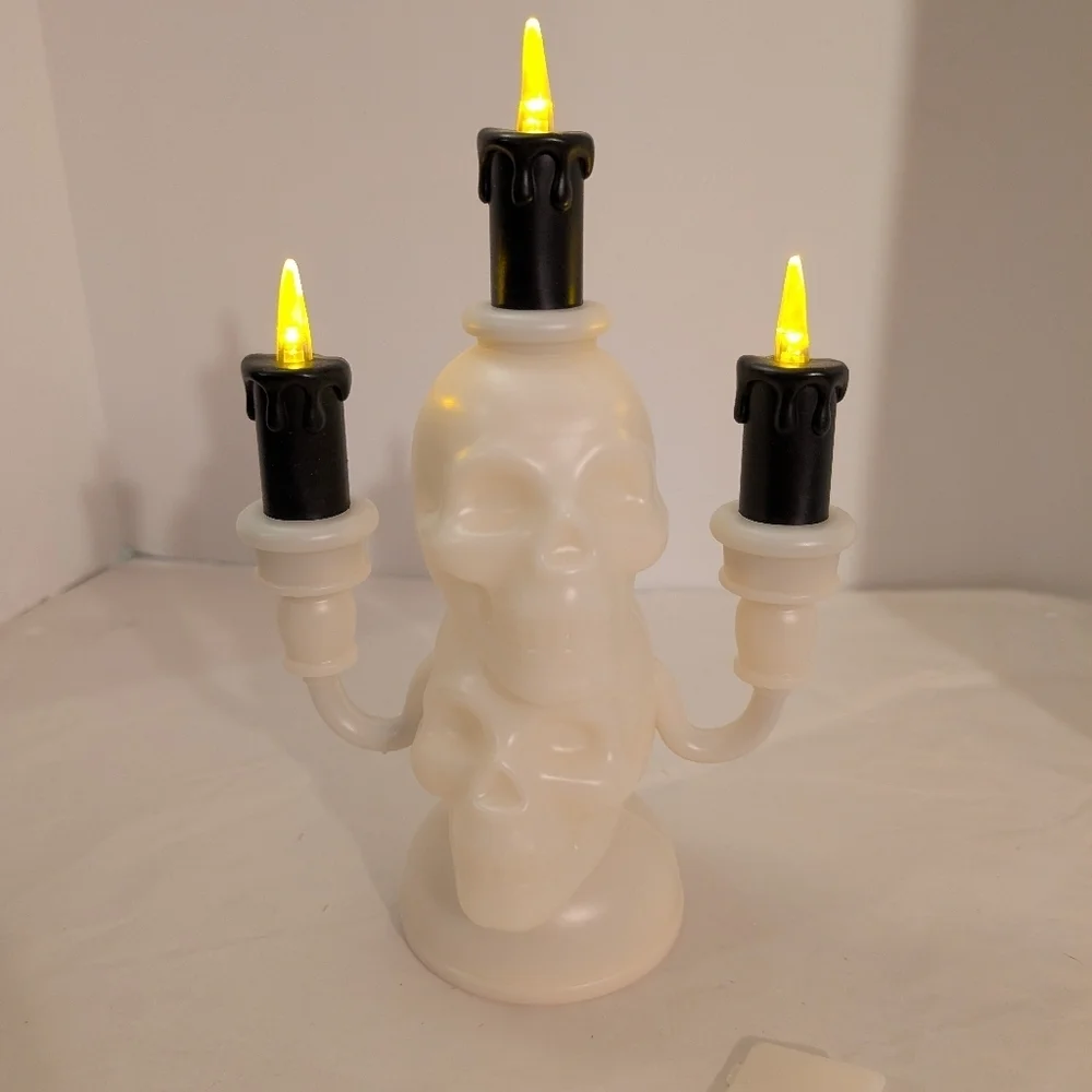 Target Bullseye's Playground Light Up Skull Candelabra Halloween Decor - WORKS